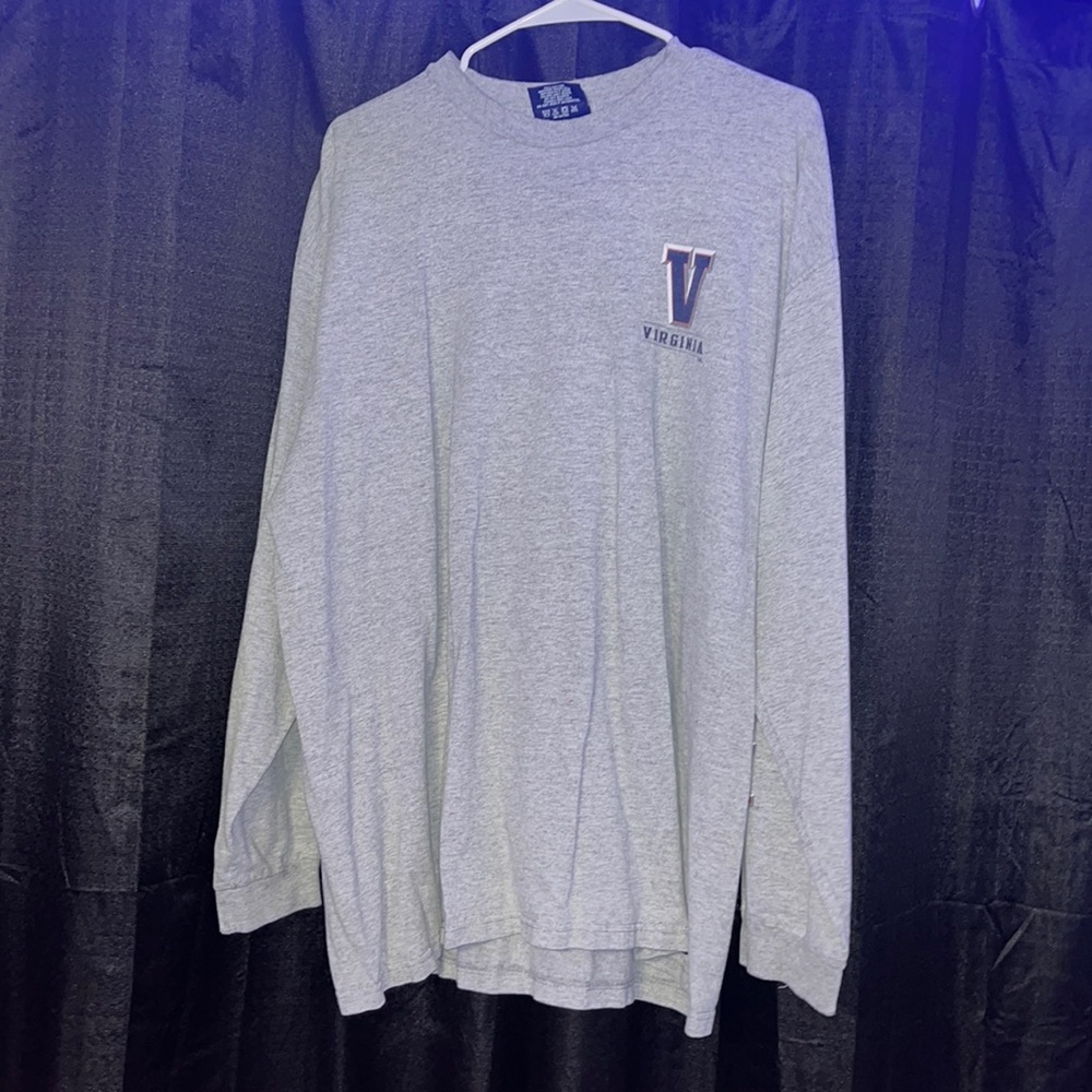 Grey Large Virginia Men’s long sleeve shirt!
